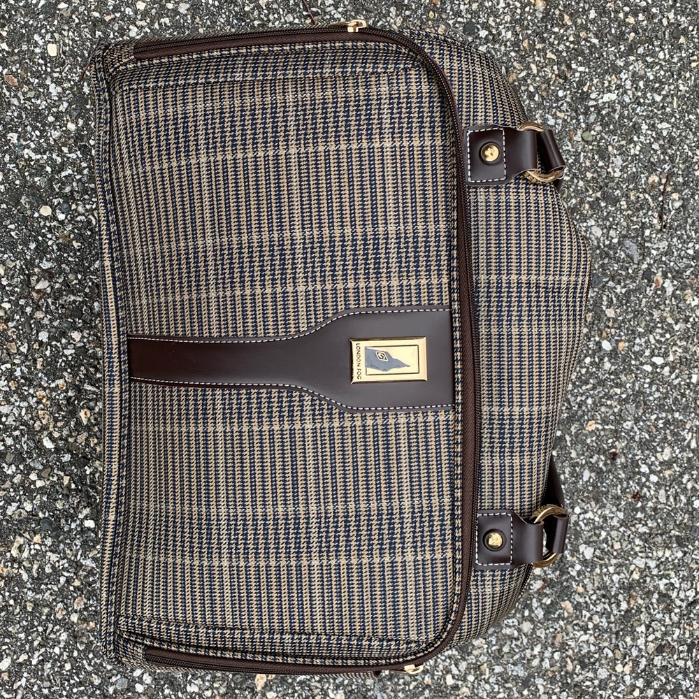 London Fog Westminster Luggage Bag